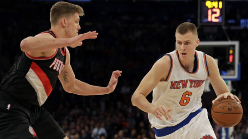 Kristaps Porziņģis šī gada martā pret Portlendu un Mejersu Lenardu
Foto: USA TODAY Network/Sipa USA/Scanpix