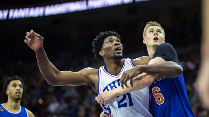 Džoels Embīds un Kristaps Porziņģis
Foto: 76ers/NBA