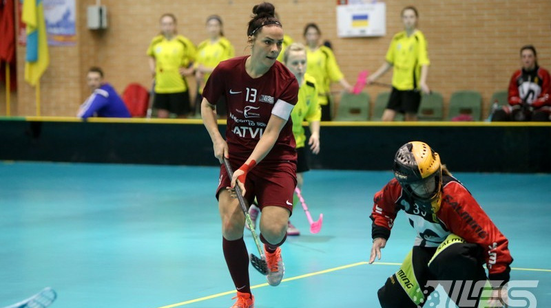 Pirmajā mačā Gunita Kārkliņa izcēlās ar septiņiem punktu guvumiem
Foto: Floorball.lv