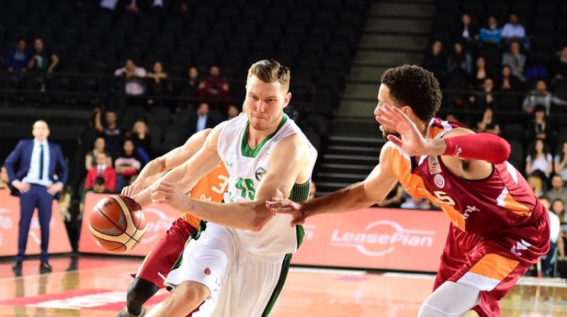 Dairis Bertāns 
Foto: Darussafaka