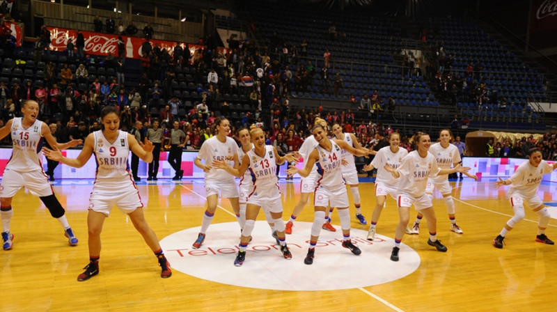 Serbijas basketbolistes 2015. gada 21. novembrī dejo "Pionir" arēnā Belgradā
Foto: fiba.com