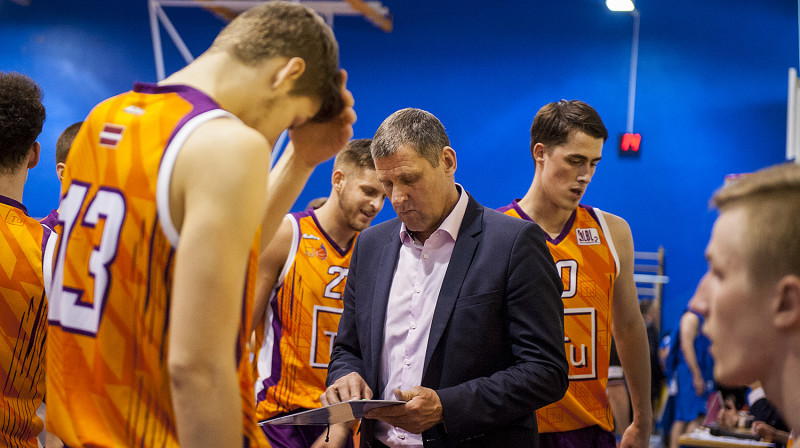 Ziedonis Jansons un "Turība" 
Foto: basket.lv