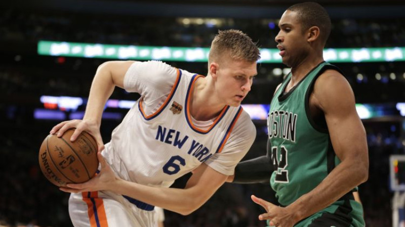 Kristaps Porziņģis NBA spēlē pret "Celtics" aizvadītajā sezonā
Foto: AP/Scanpix