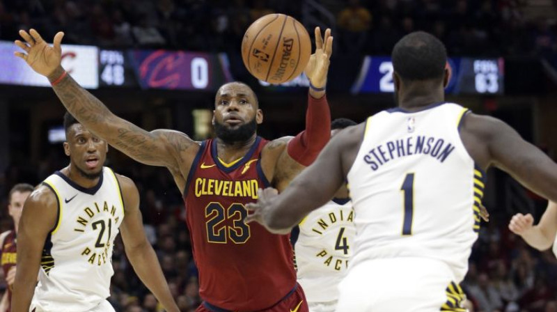 Lebrons Džeimss pret "Pacers"
Foto: AP/Scanpic