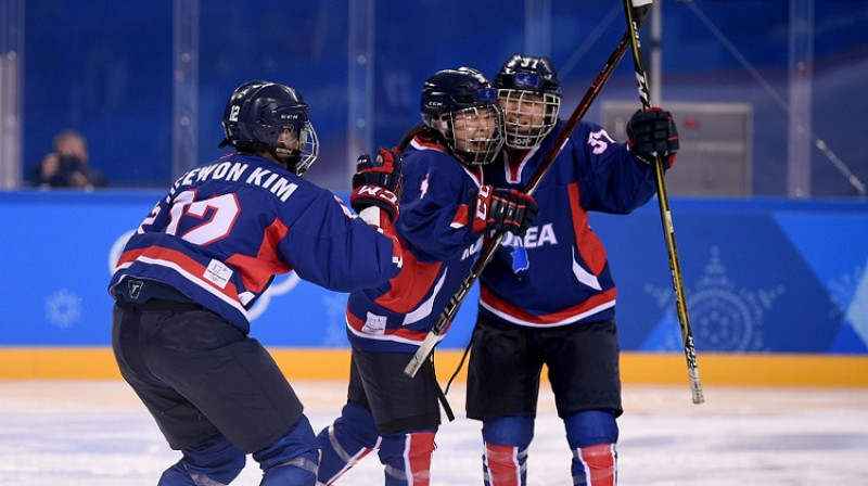 Korejas hokejistes svin pirmo vārtu guvumu
Foto: Sipa USA/Scanpix