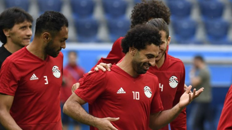 Mohameds Salāhs smaidīgs Ēģiptes izlases treniņā. Vai smaidīs arī pēc spēles ar Krieviju?
Foto: AFP/Scanpix