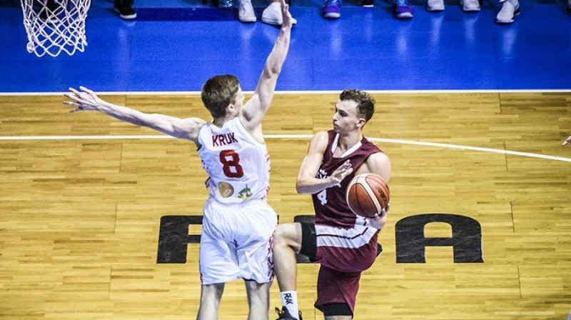 Kristers Zoriks uzbrukumā
Foto: FIBA