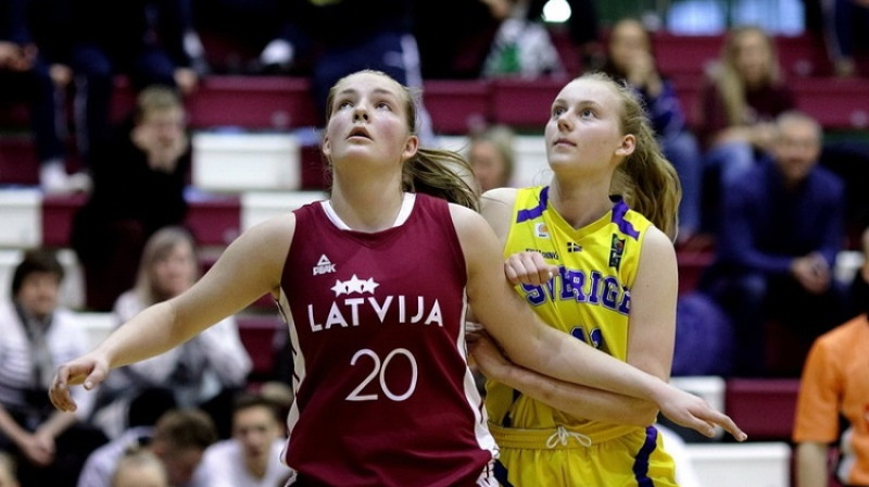 Laura Meldere: 31 punkts un septiņas atlēkušās bumbas uzvarā pār Somijas U18 izlasi. Foto: Siim Semiskar, basket.ee