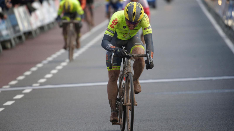 Emīls Liepiņš "Ronde van Drenthe" finišā. Foto: Corvos