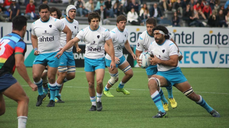 Urugvajas izlases spēlētāji mačā pret Dienvidamerikas izlasi
Foto: facebook.com/UnionRugbyUruguay