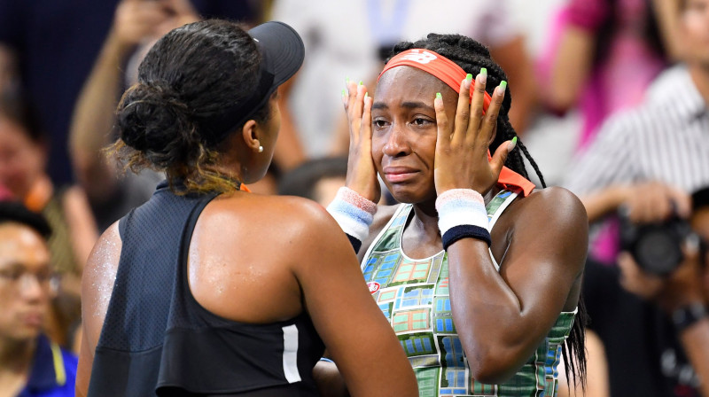 Koko Gofa satriekta par zaudējumu Naomi Osakai. Foto: Reuters/Scanpix