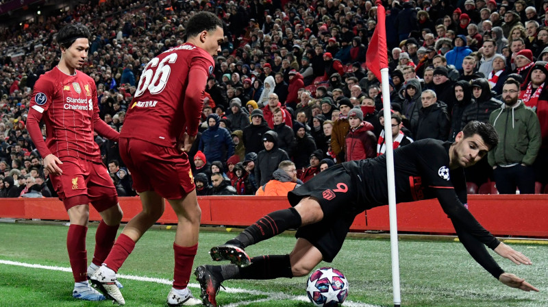 Moments no "Liverpool" un Madrides "Atletico" cīņas. Foto: Javier Soriano/AFP/Scanpix