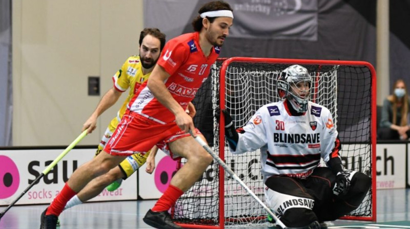 Epizode no "Floorball Koniz" un "Tigers Langnau" spēles
Foto: unihockey.ch