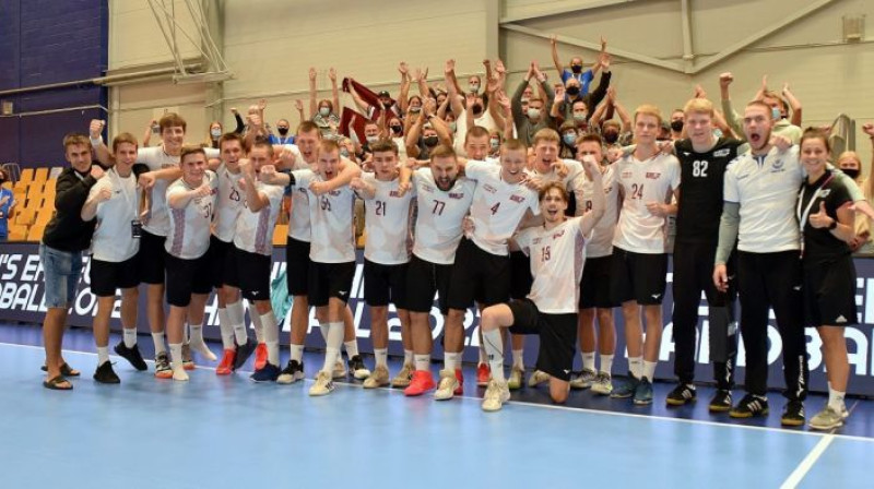 U19 handbola izlase. Foto: handball.lv