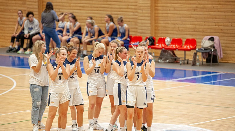 Jūrmalas basketbolistes 2021. gada 10. oktobrī. Foto: Jūrmalas sieviešu basketbols