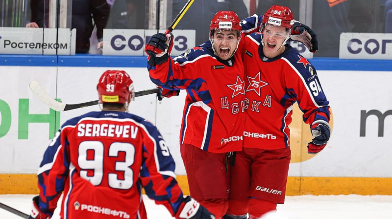 Maskavas CSKA hokejisti svin vārtu guvumu. Foto: cska-hockey.ru