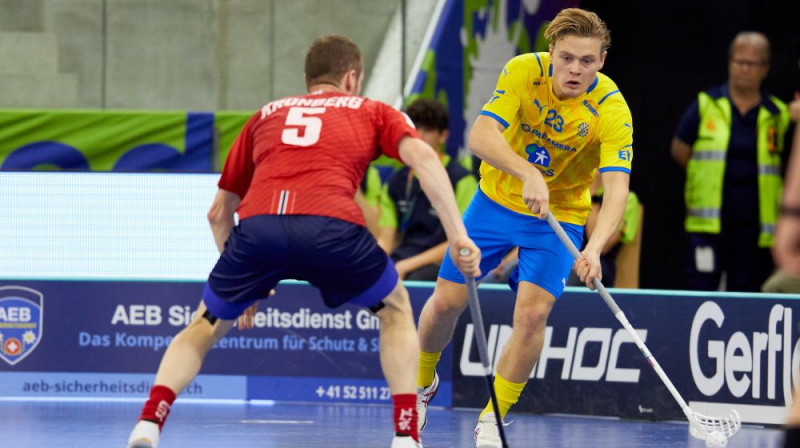 Hampus Ārens (#23) bija rezultatīvākais Zviedrijas izlasē, Foto: IFF Floorball