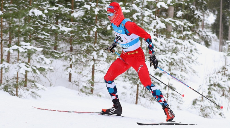 Pasaules vicečempions Haralds Estbergs Amundsens "Smeceres sila" trasē. Foto: Agris Veckalniņš, Infoski.lv