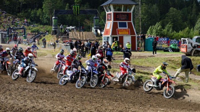 EMX125 klases sacensību starts Udevallā. Foto: mxgp.com