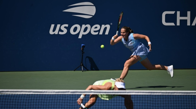 Ludmila Kičenoka un Aļona Ostapenko. Foto: Andrew Ong/USTA, usopen.org