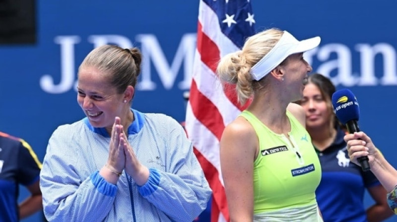 Aļona Ostapenko un Ludmila Kičenoka. Foto: Pete Staples/USTA, usopen.org