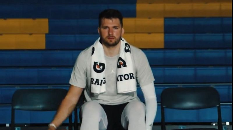 Luka Dončičs "Gatorade" reklāmā.