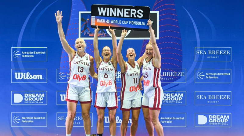 Marta Miščenko, Ketija Vihmane, Paula Mauriņa, Digna Strautmane. Foto: FIBA