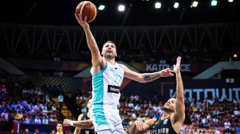Luka Dončičs Foto: FIBA