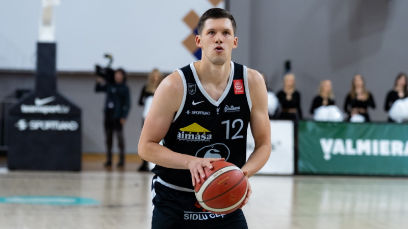 Verners Kohs valmieriešu uzvaru kala ar 18 punktiem. Foto: Nauris Slokenbergs