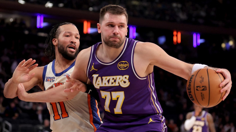 Džeilens Bransons un Luka Dončičs. Foto: IMAGN IMAGES via Reuters Connect/Scanpix