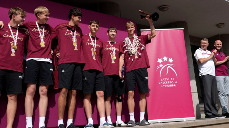 Latvijas U16 izlase. Foto: LETA/Kaspars Krafts