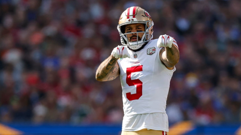"49ers" rindas starpsezonā papildinājušais Maiks Evanss tika pie tačdauna. Foto: San Francisco 49ers