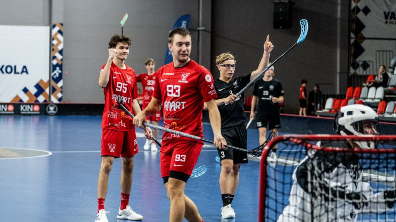 Gvido Lauga (#93), foto: Jānis Lārmanis, Floorball.lv