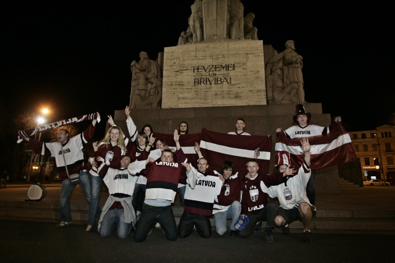 Viedoklis: Latvijas hokeja fani - pārvērtēti?