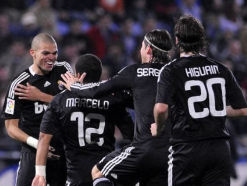 Madrides "Real" minimāla uzvara Uelvā