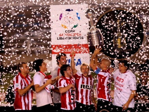 "Estudiantes" ceturto reizi triumfē "Copa Libertadores"