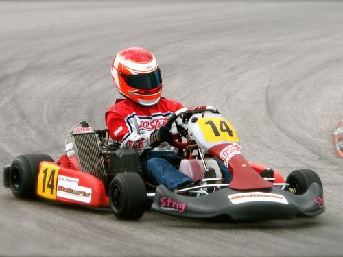 Divi Latvijas kartingisti startēs Eiropas "Rotax" čempionāta 3. posmā Čehijā