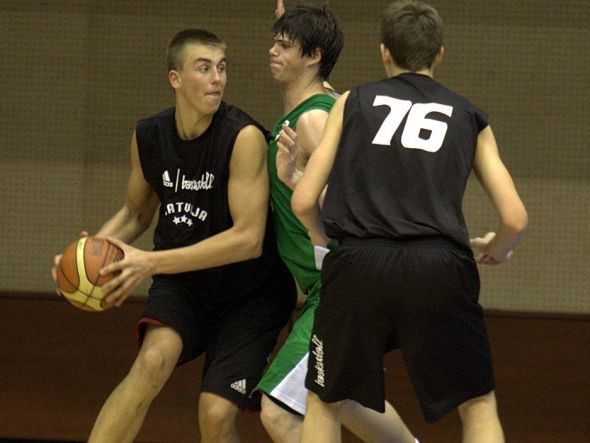 Meiers Eiropas čempionāta U-18 Zvaigžņu spēlē