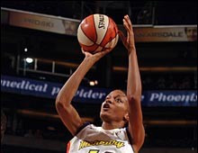 SK "Cēsis" pievienojas spēlētāja ar WNBA pieredzi