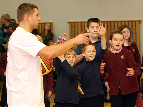 "Streetbasket" Hanzas vidusskolā un Franču licejā