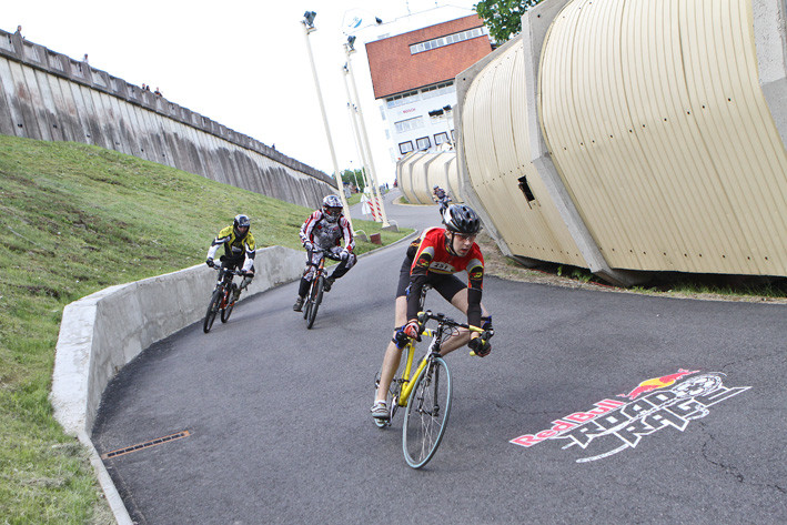 "Red Bull Road Rage" uzvar Bulēvičs un Krūmiņa