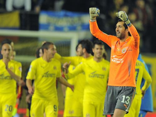 "Villarreal" un "Espanyol" iekārtojas labāko četriniekā
