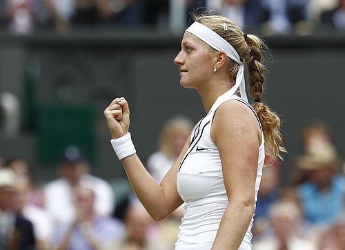 Vimbldonas finālā tiksies Šarapova un Kvitova