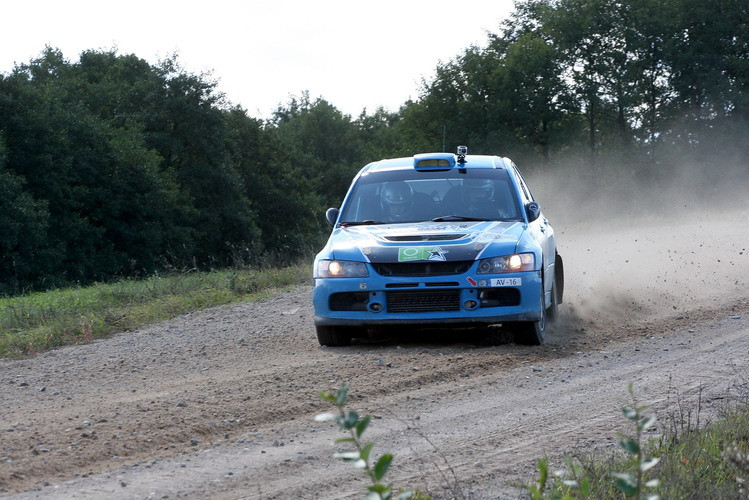 Lietuvas "Rally Classic" Valta Zvaigznes ekipāža trešie OPEN klasē