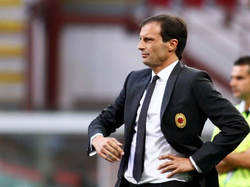 "Milan" sāk sezonu ar zaudējumu, "Inter" un "Napoli" uzvar pārliecinoši