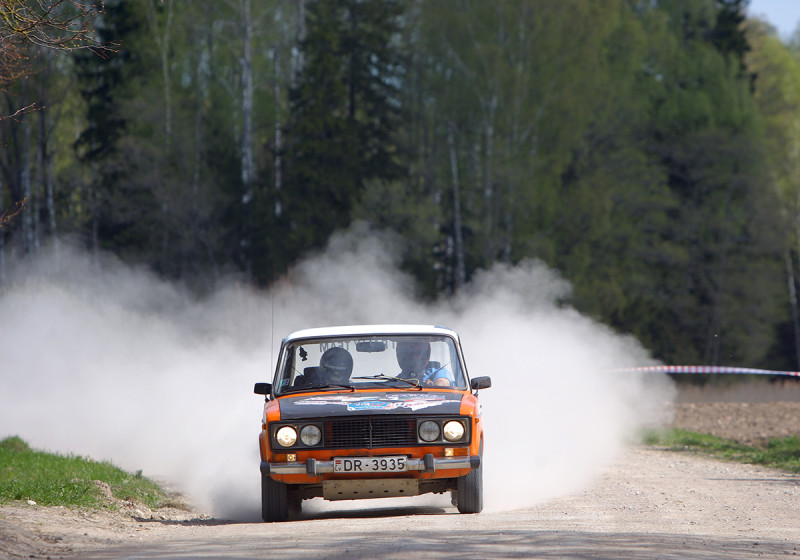 Maija beigās debitēs jaunas sacīkstes ielas automašīnām – Tautas rallijs