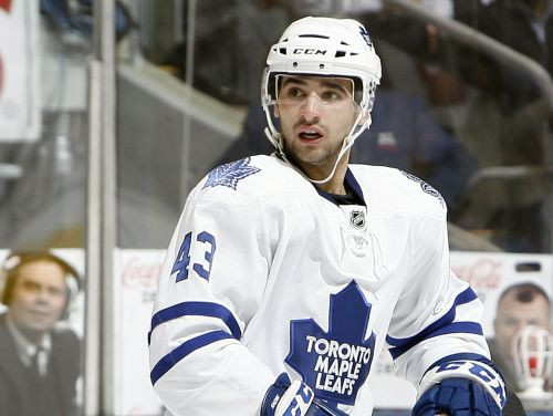 "Maple Leafs" tomēr vienojas ar Kadri