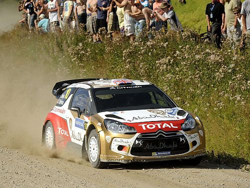 Mīke "Citroen" rūpnīcas komandā debitē ar uzvaru WRC kvalifikācijā