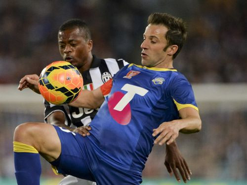 "Liverpool" ar 4:0 sagrauj Dortmundi, "Juventus" izglābjas pret del Pjēro komandu