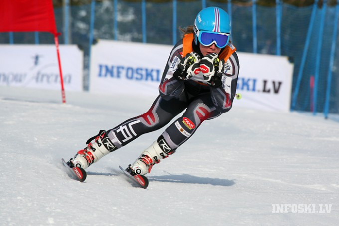 Mūsējie kalnu slēpotāji iesaistās arī spēcīgajā Zviedrijas čempionātā